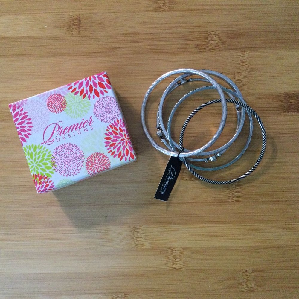 Premier Designs Stacktastic Set of 5 Bracelets NWT